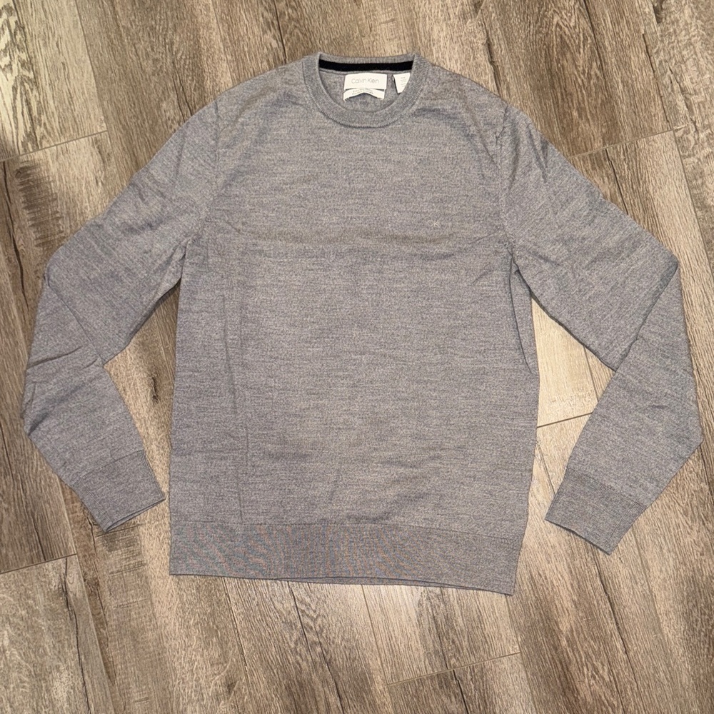 Calvin Klein Heather Gray Crewneck Sweater - Picture 1 of 6